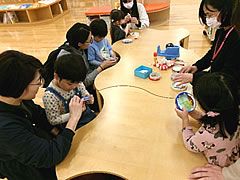 「つくって遊ぼう」の画像