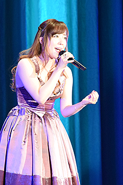 「アオーレ長岡で平原綾香さんがコンサートを開催」の画像