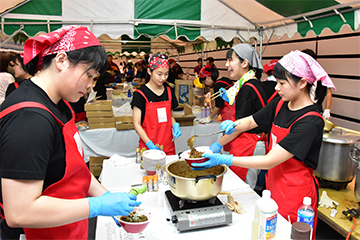 「アオーレは熱気であふれました」の画像