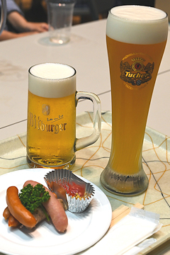 「ドイツビールや直輸入のワイン」の画像