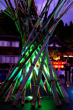 「竹で製作した灯ろうがずらり」の画像2