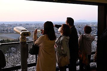 「展望台から一望できる街並み」の画像1