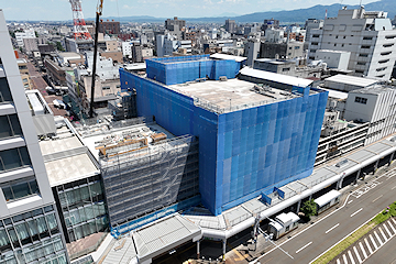 「東館の整備が進んでいます」の画像